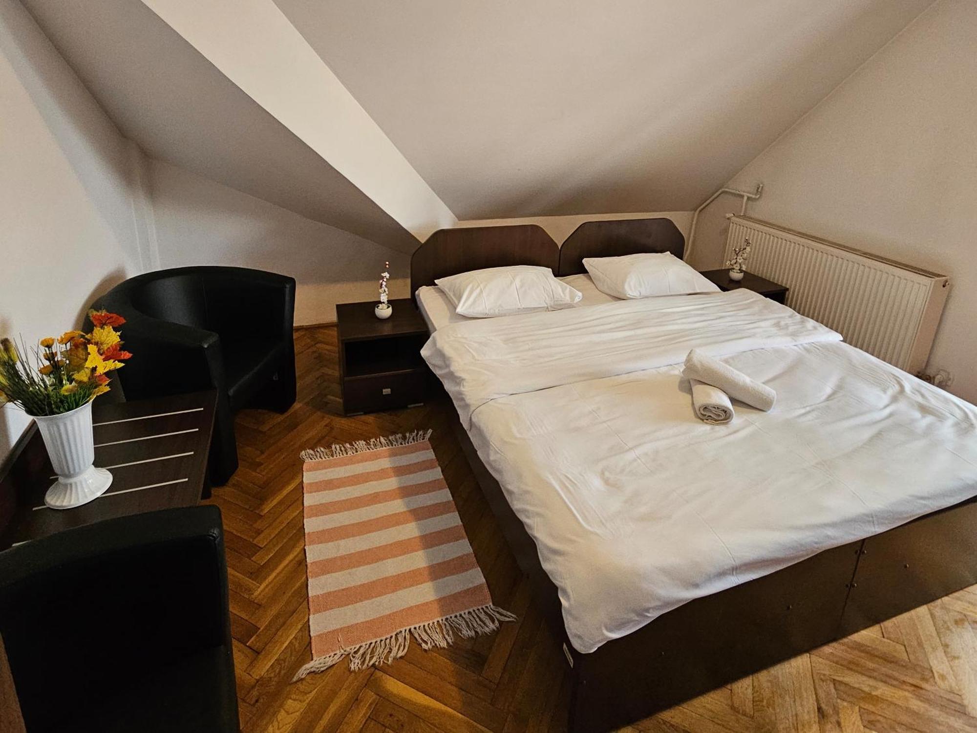 Apartment Zarnesti City Centre Vmp Free Parking Exterior foto